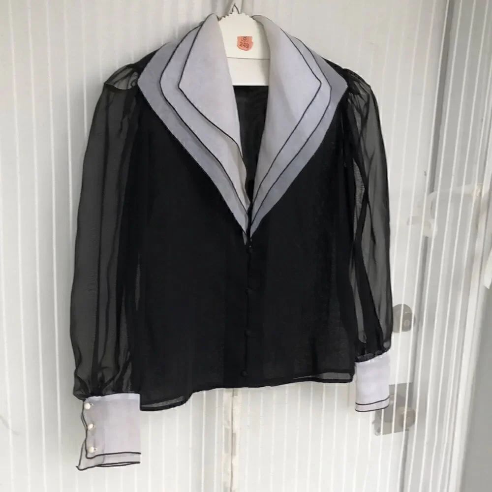 Vintage Malbe blouse